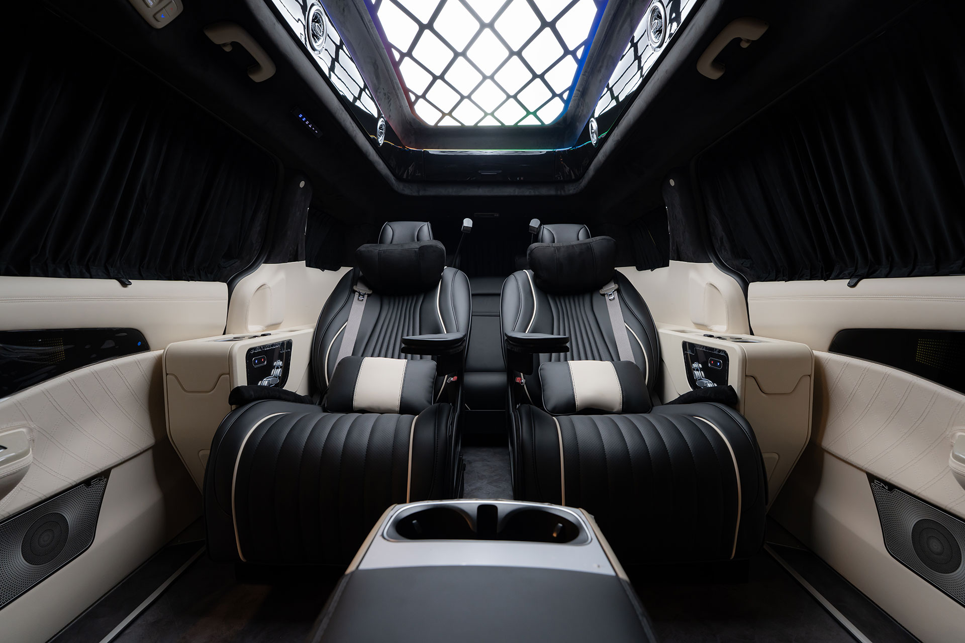 CN카니발 하이리무진