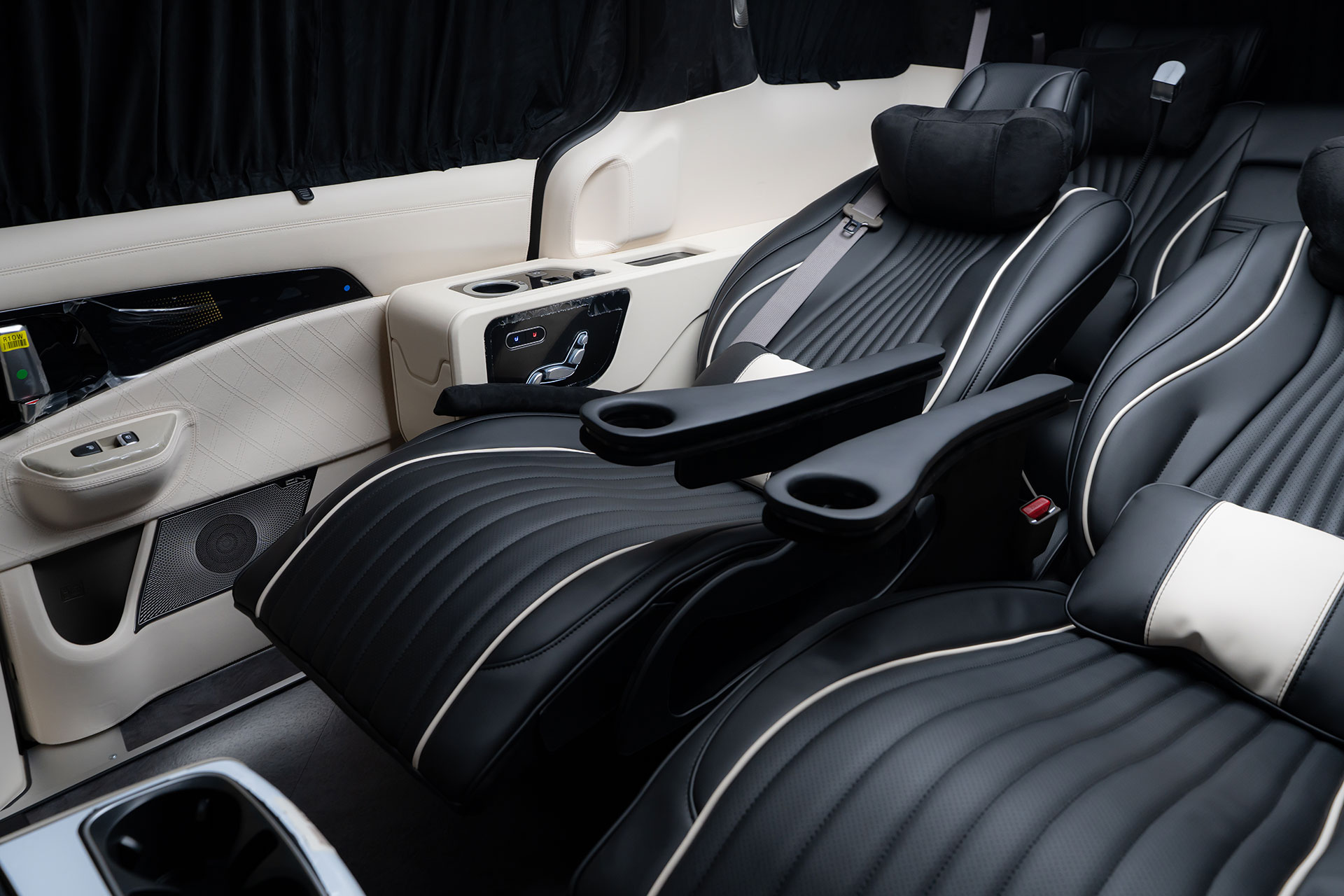 CN카니발 하이리무진