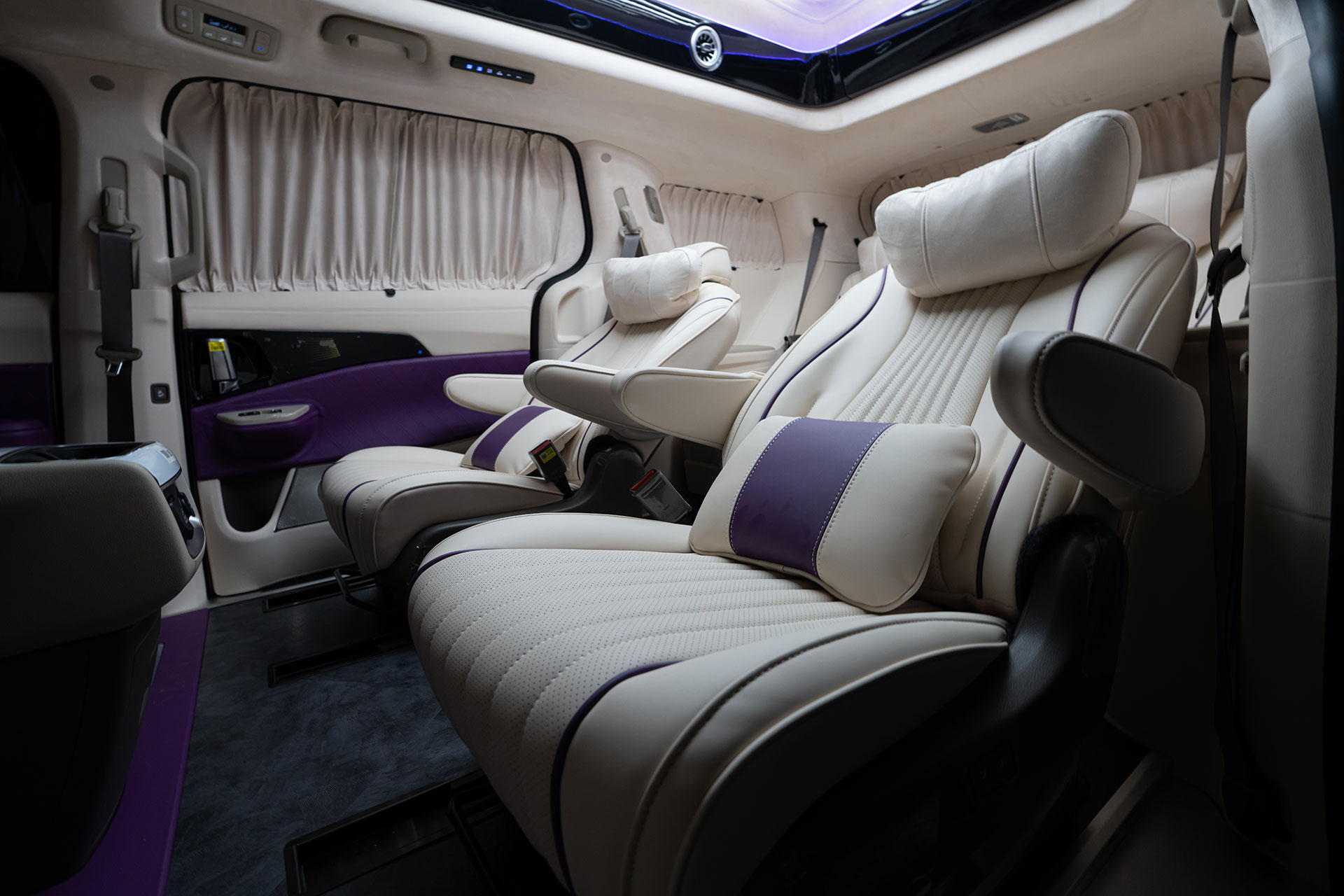 CN카니발 하이리무진