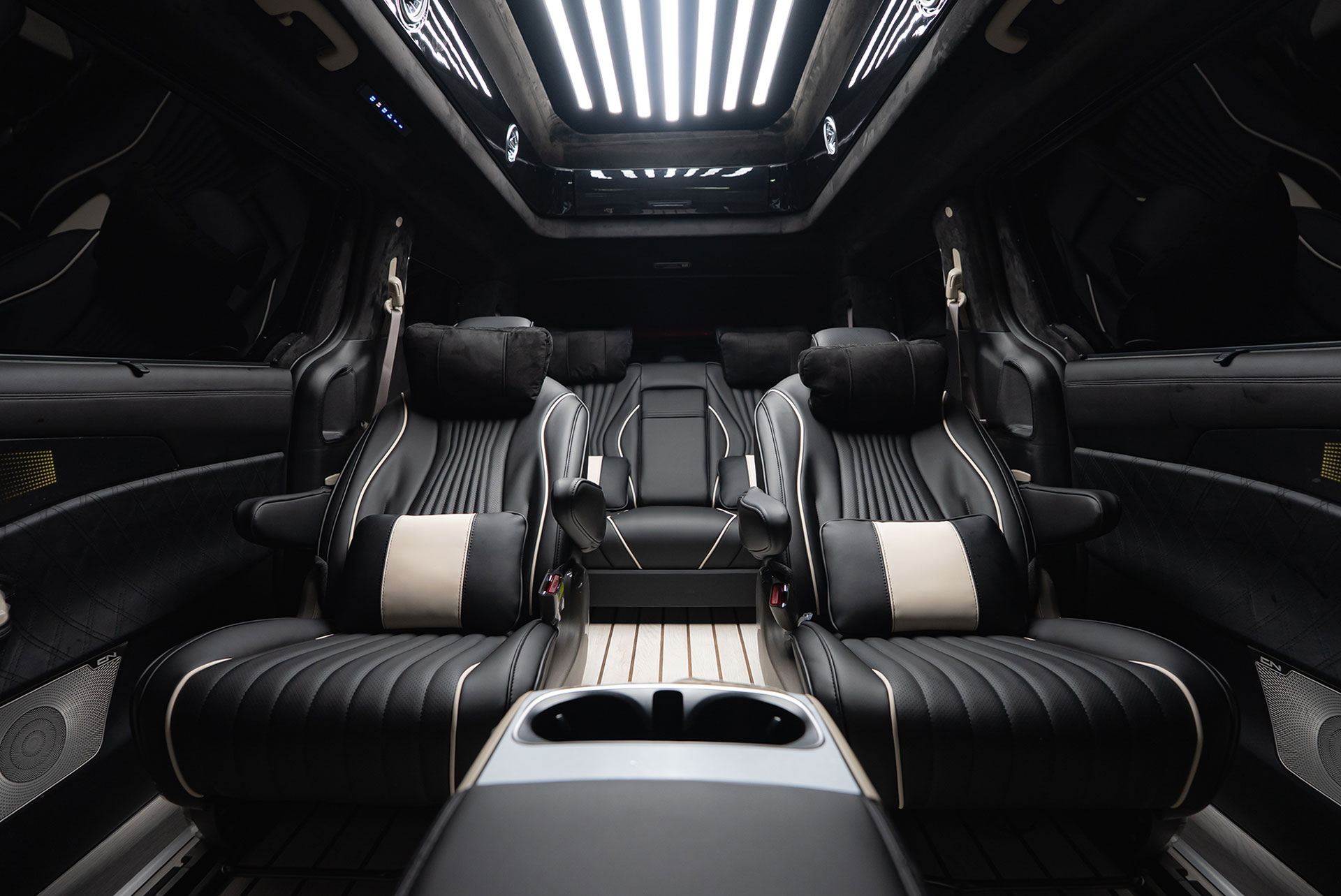 CN카니발 하이리무진