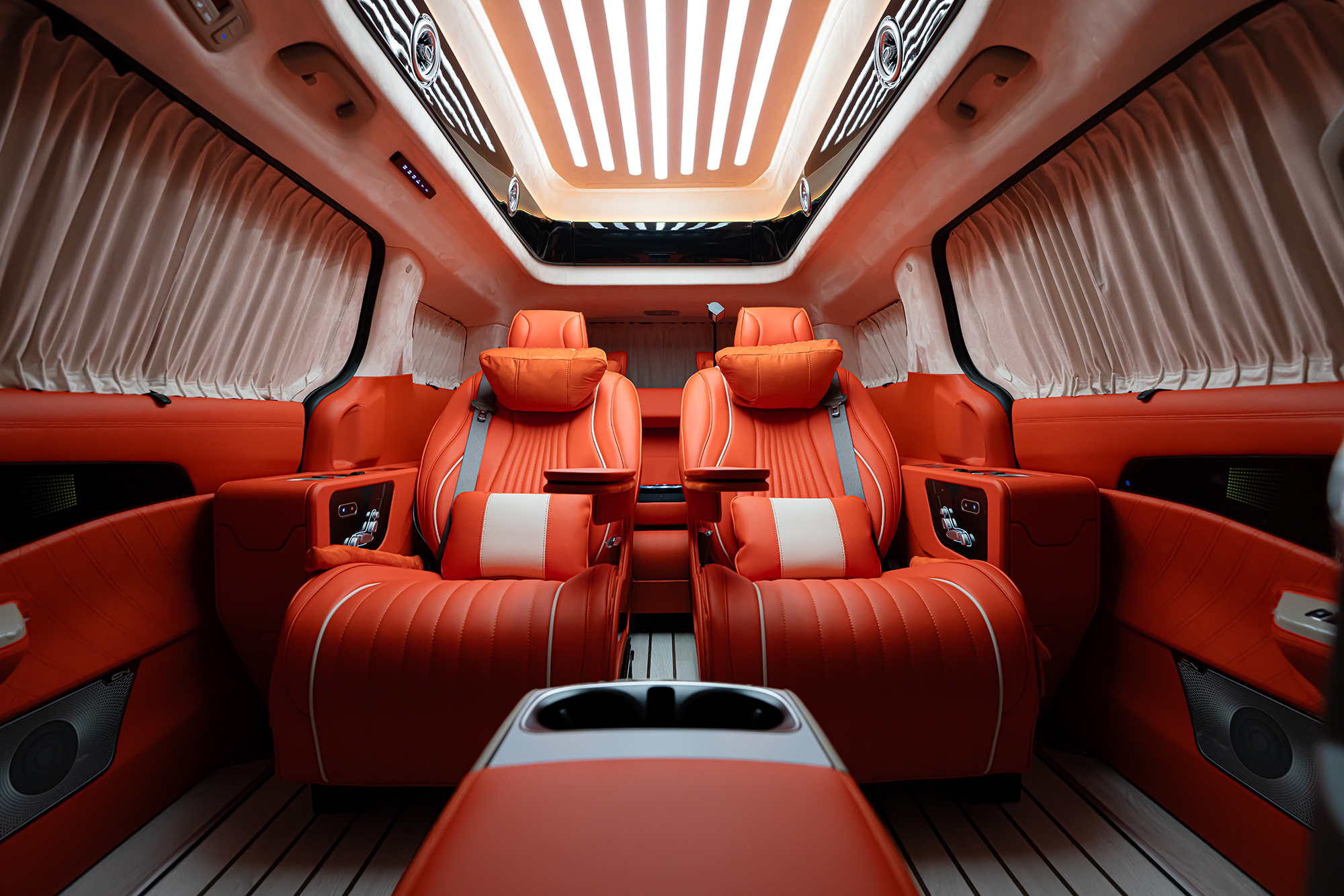 CN카니발 하이리무진