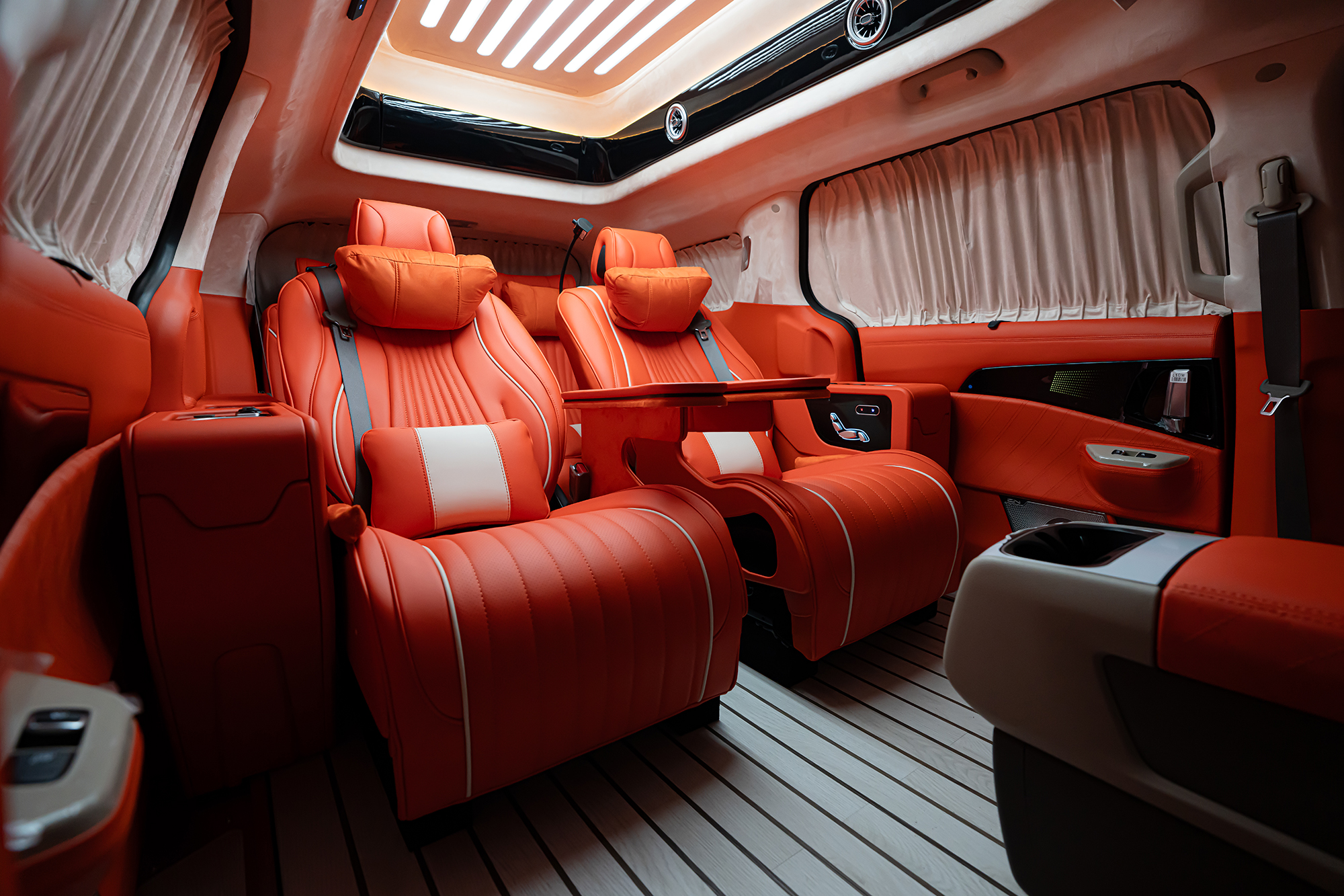 CN카니발 하이리무진