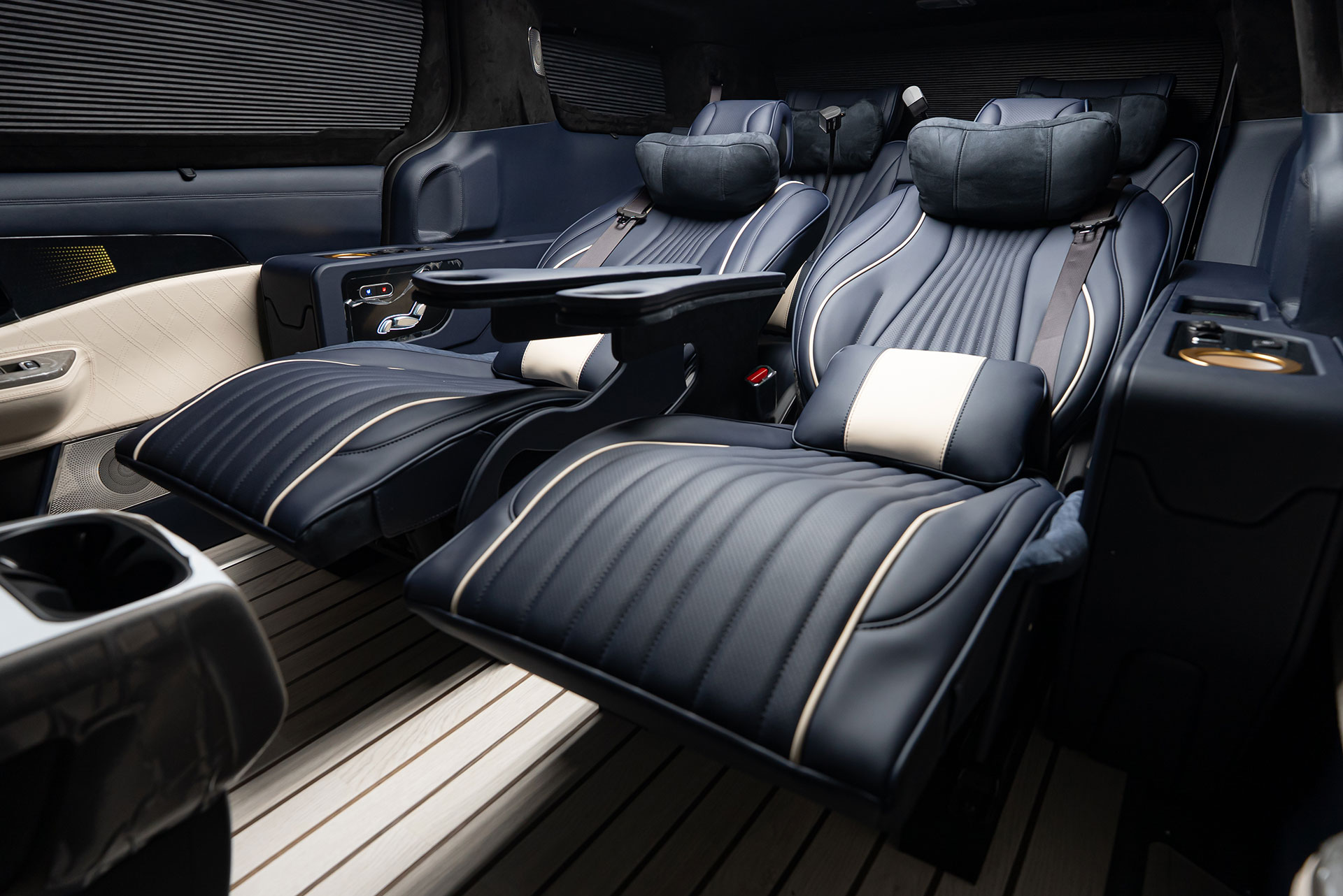 CN카니발 하이리무진