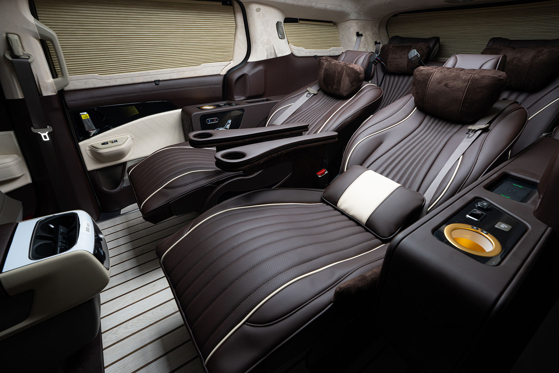 CN카니발 하이리무진