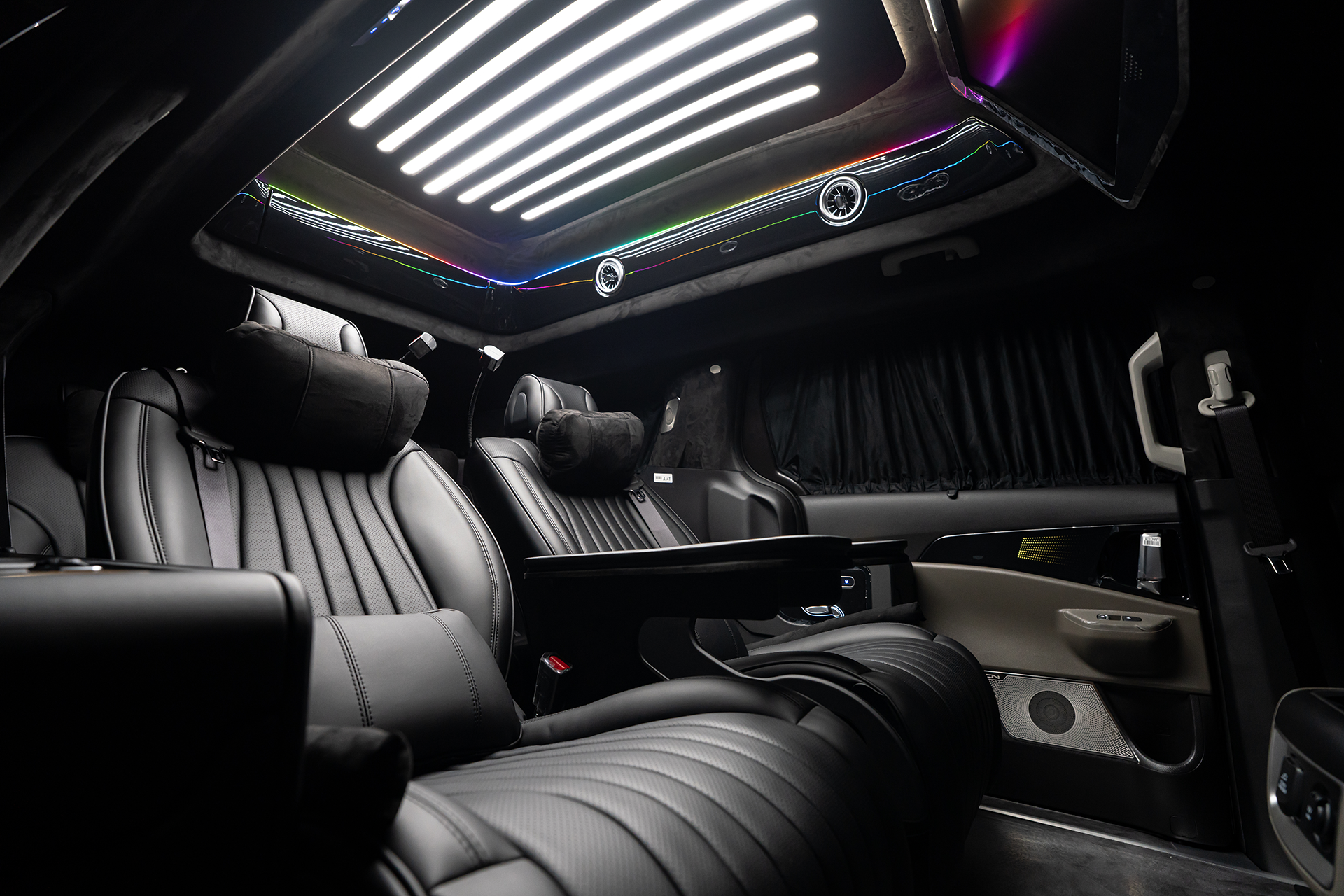 CN카니발 하이리무진