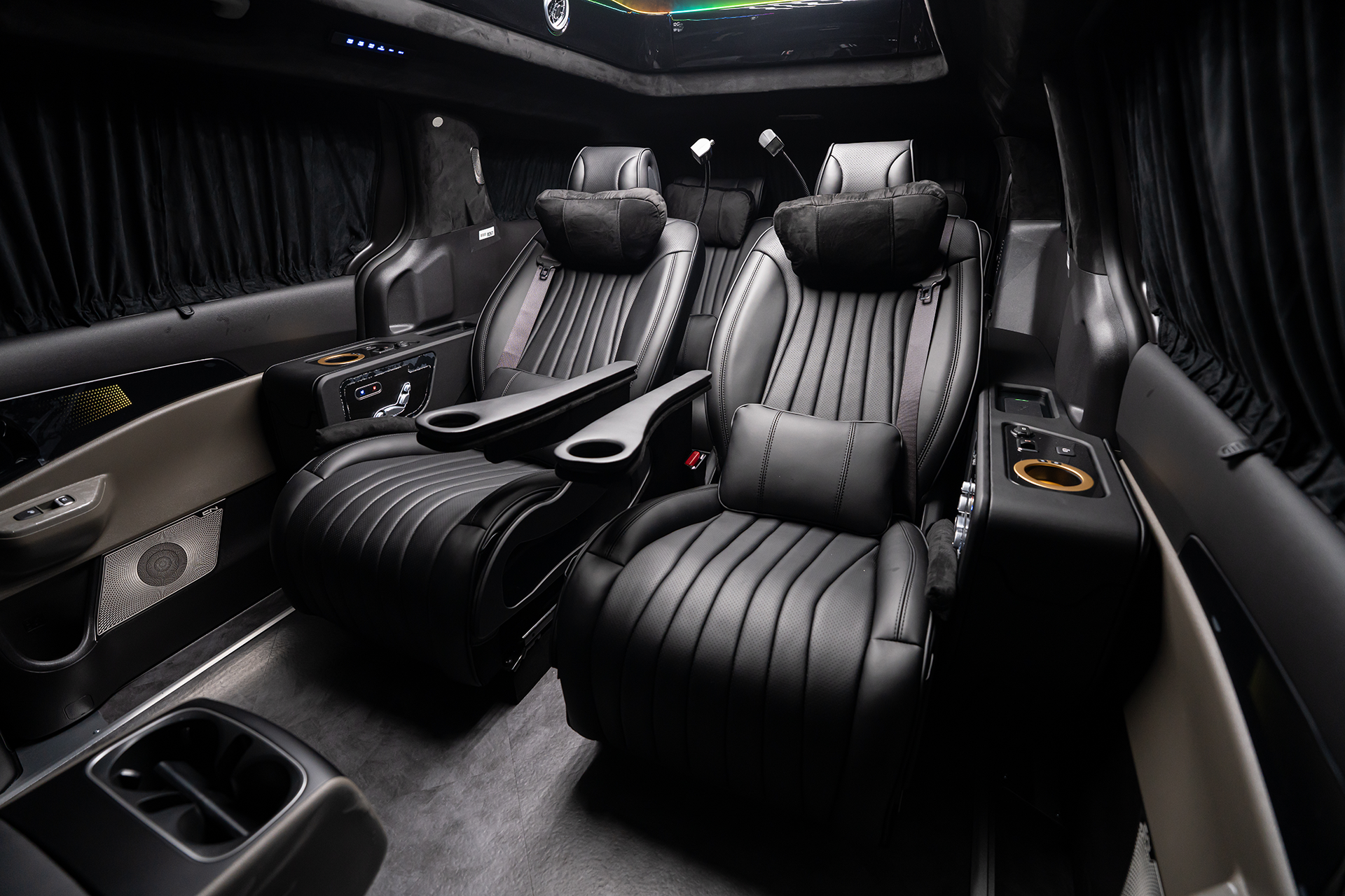 CN카니발 하이리무진