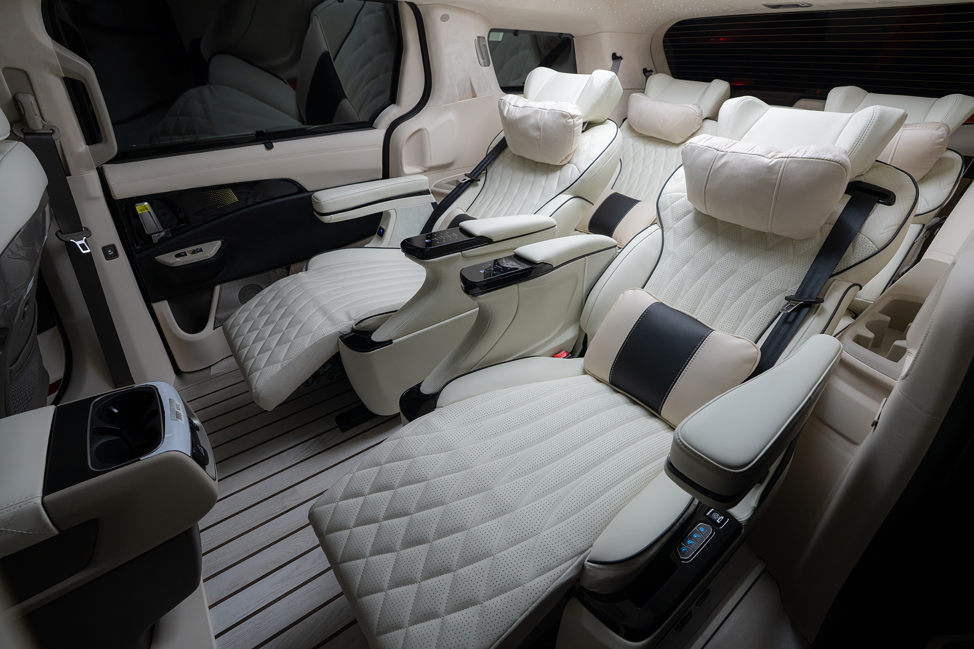 CN카니발 하이리무진