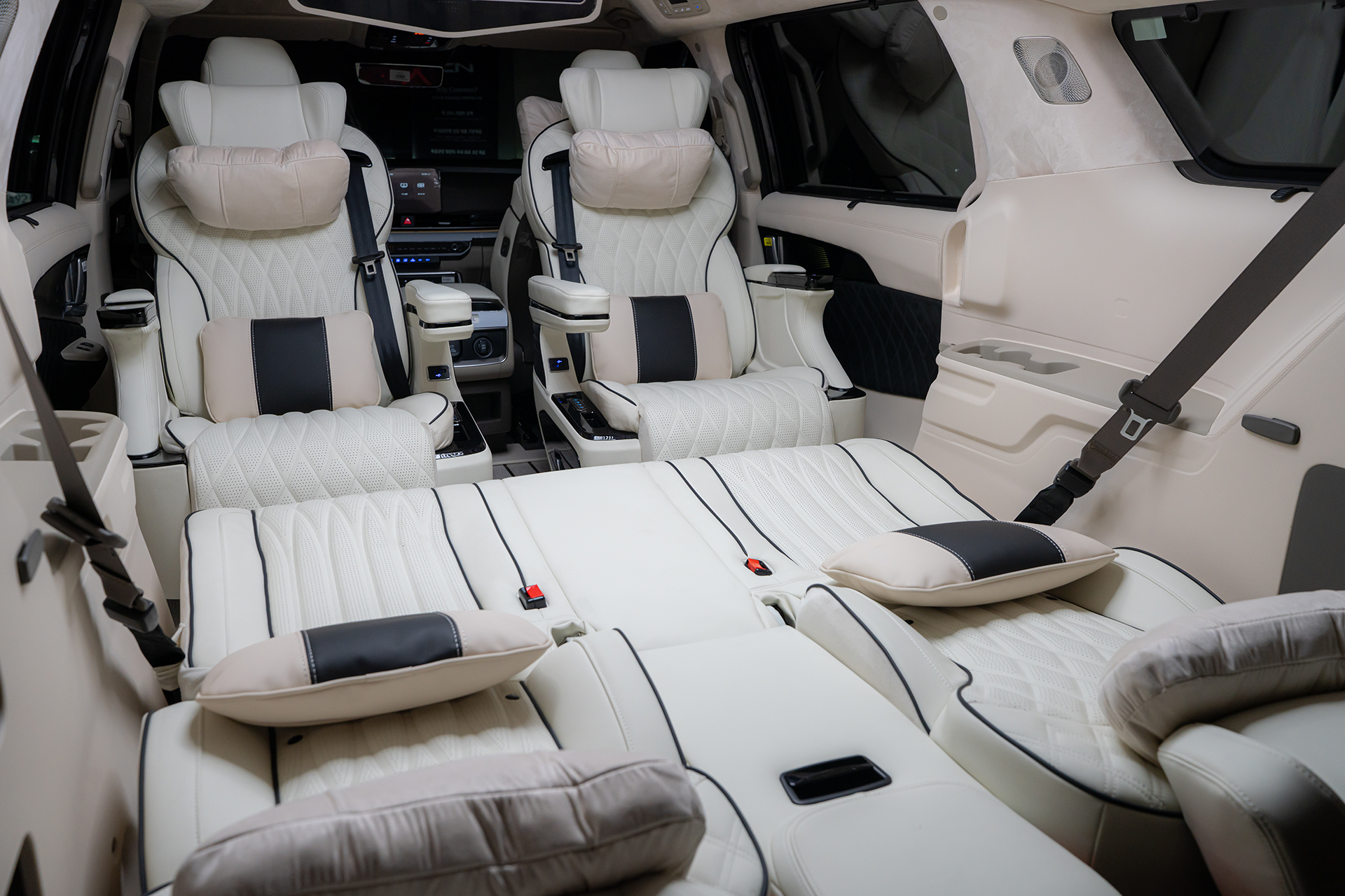 CN카니발 하이리무진