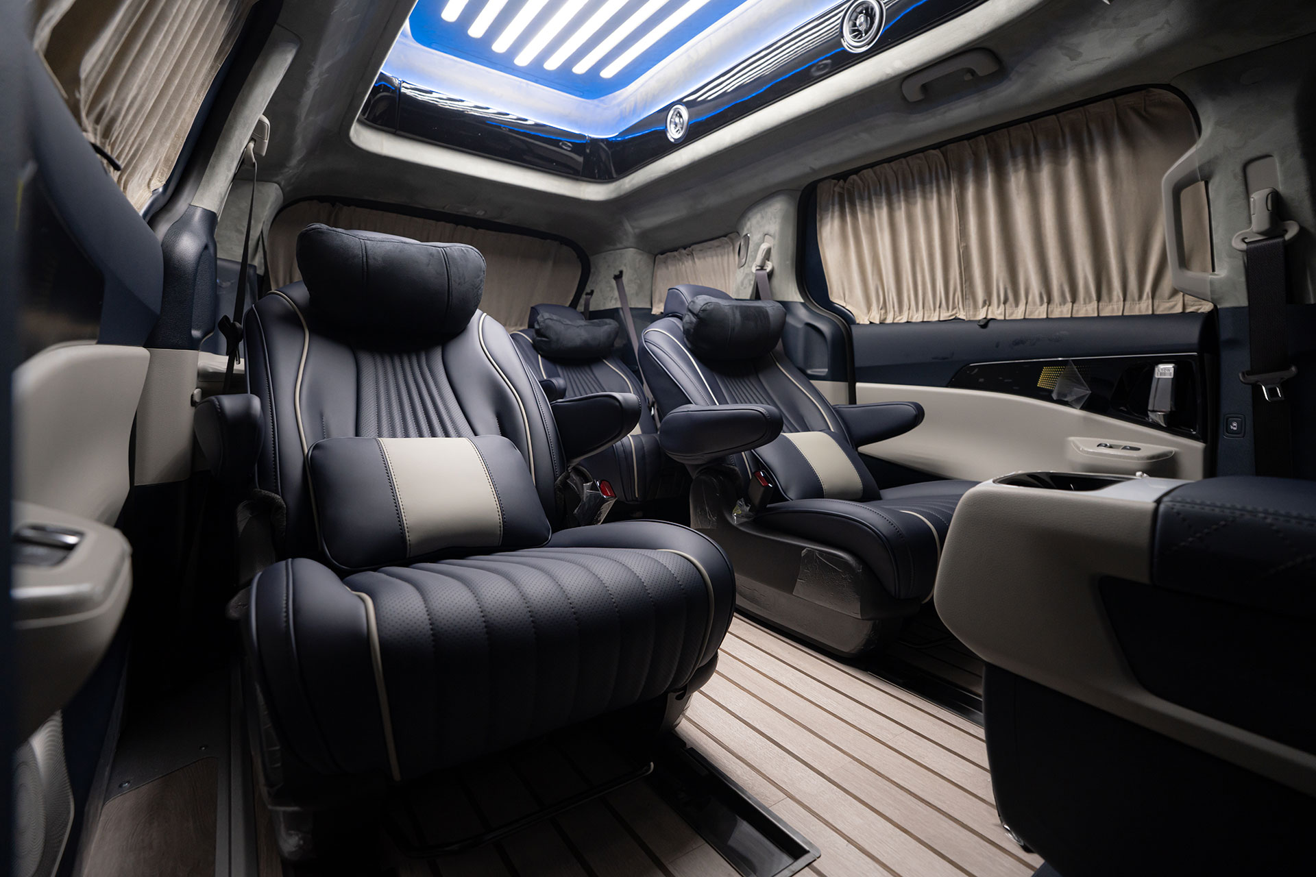 CN카니발 하이리무진