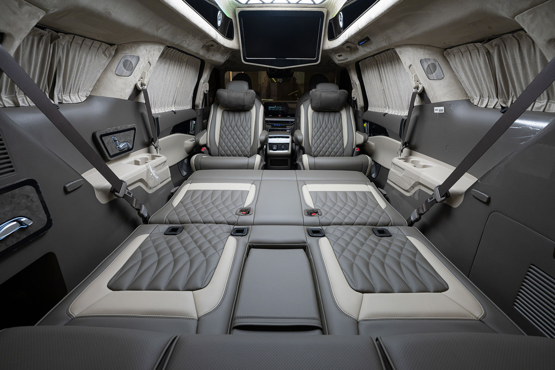 CN카니발 하이리무진