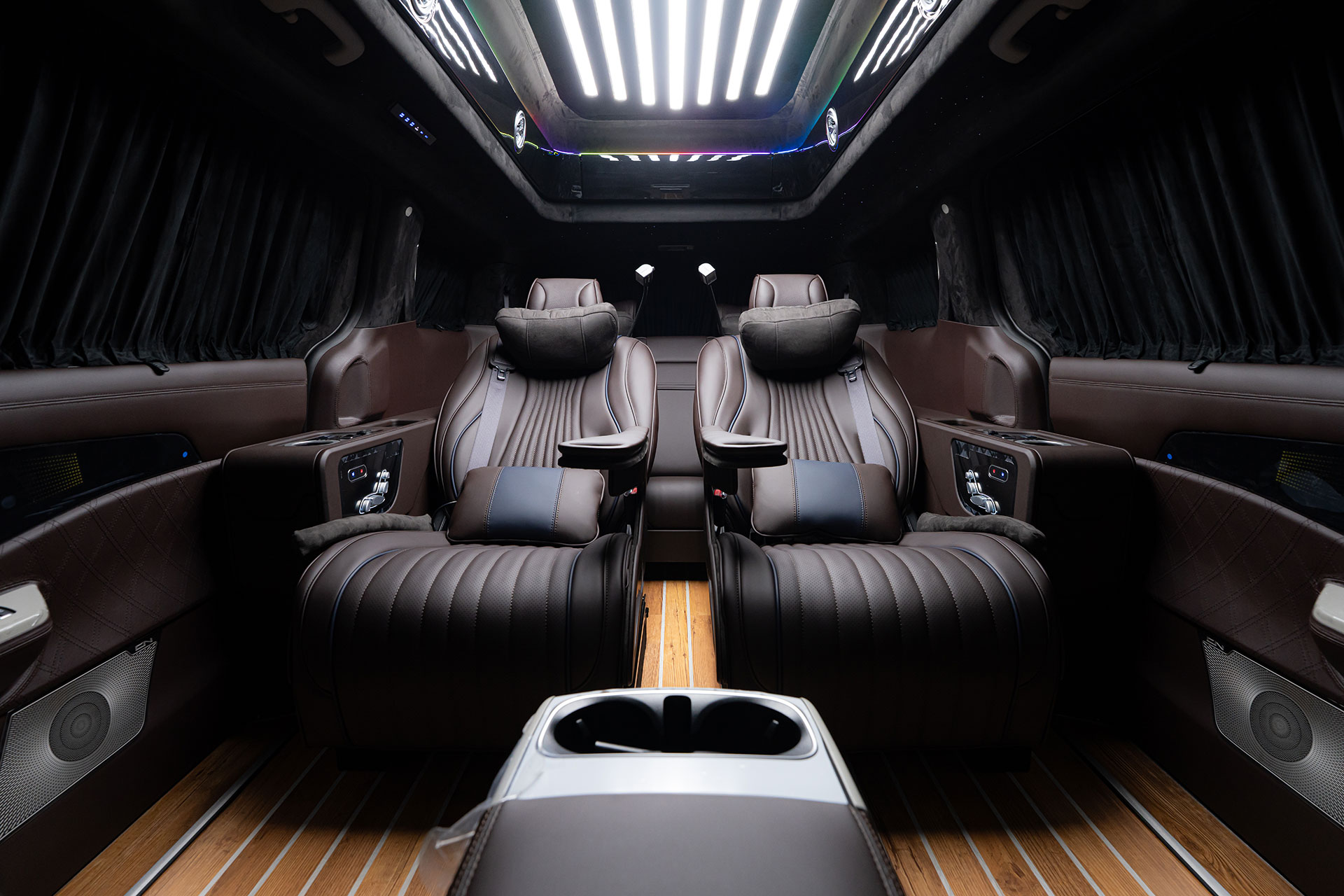 CN카니발 하이리무진