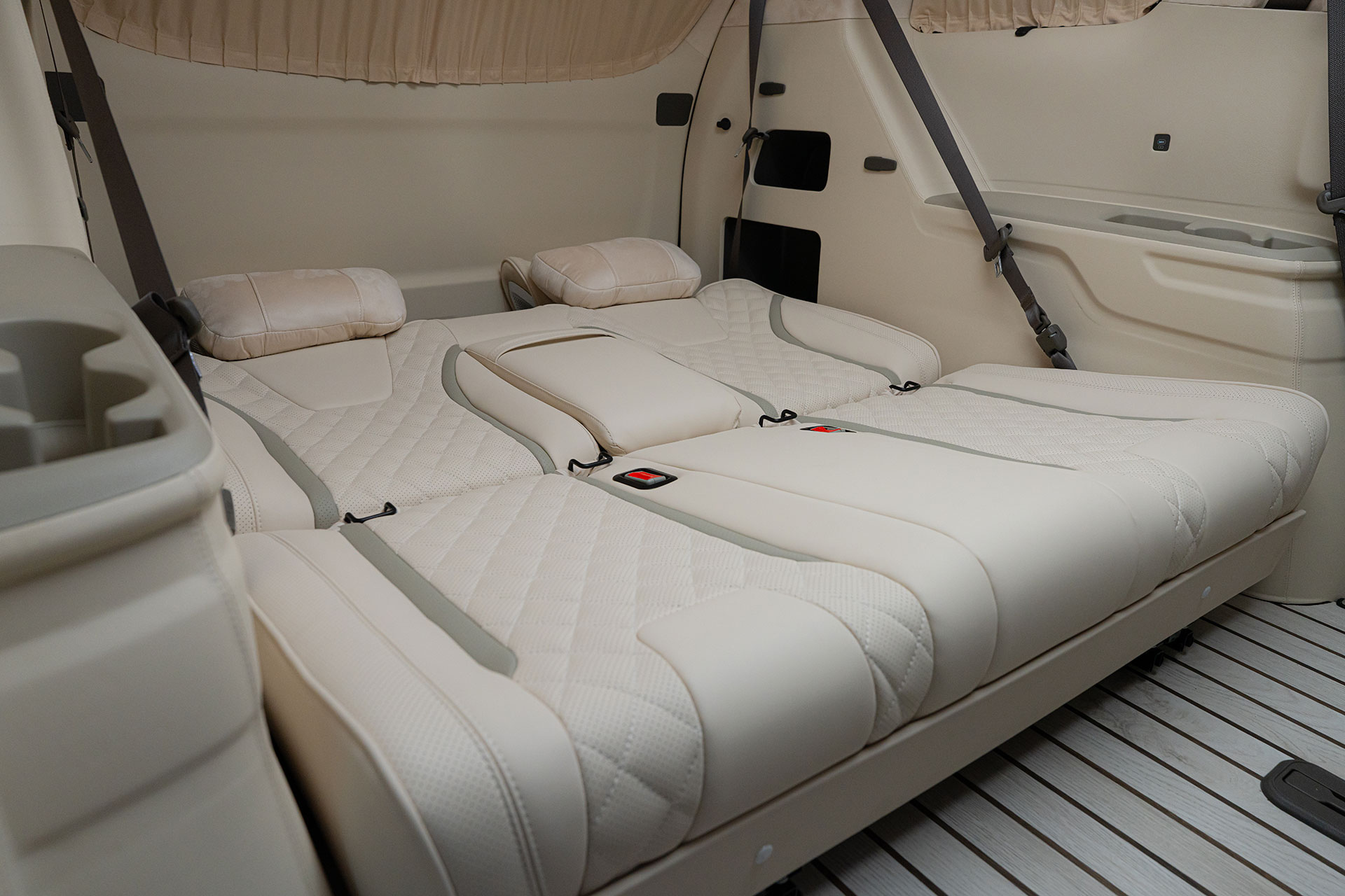 CN카니발 하이리무진