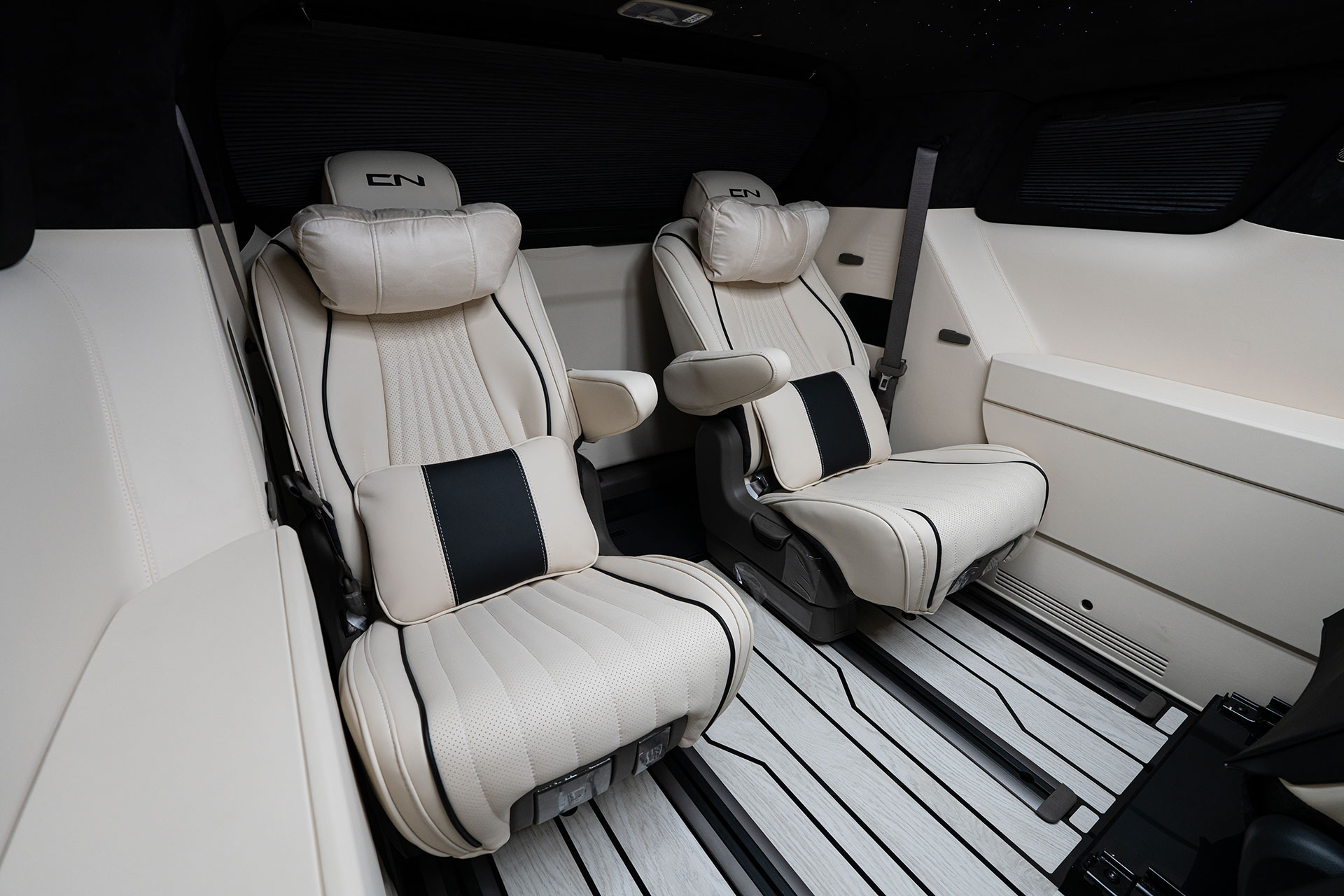 CN카니발 하이리무진