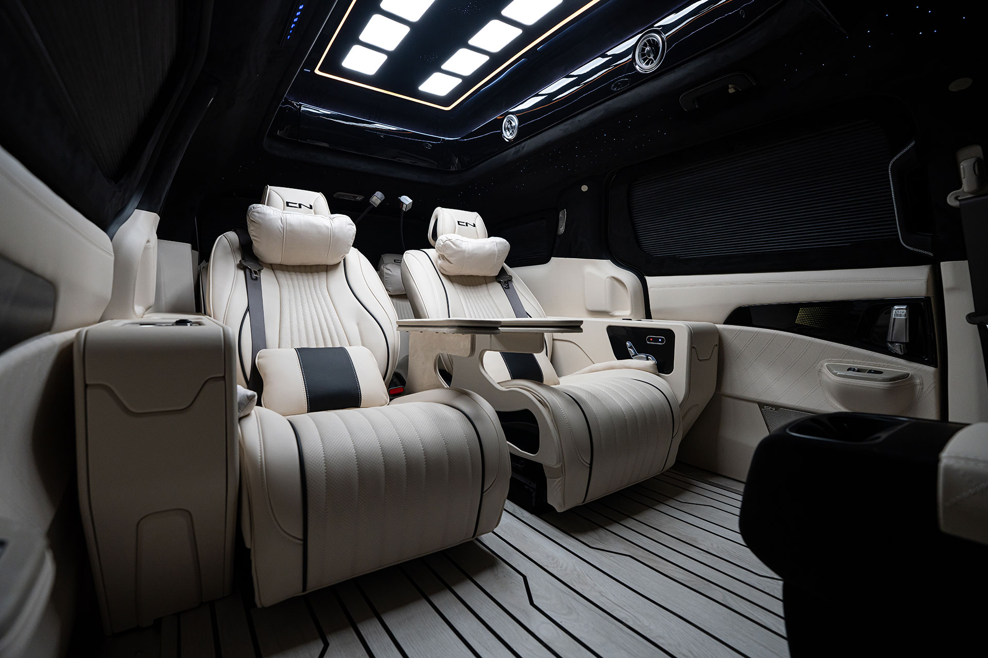 CN카니발 하이리무진